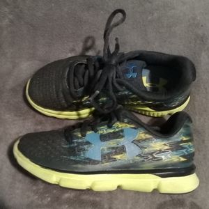 UNDER ARMOUR Shoes Size 13K